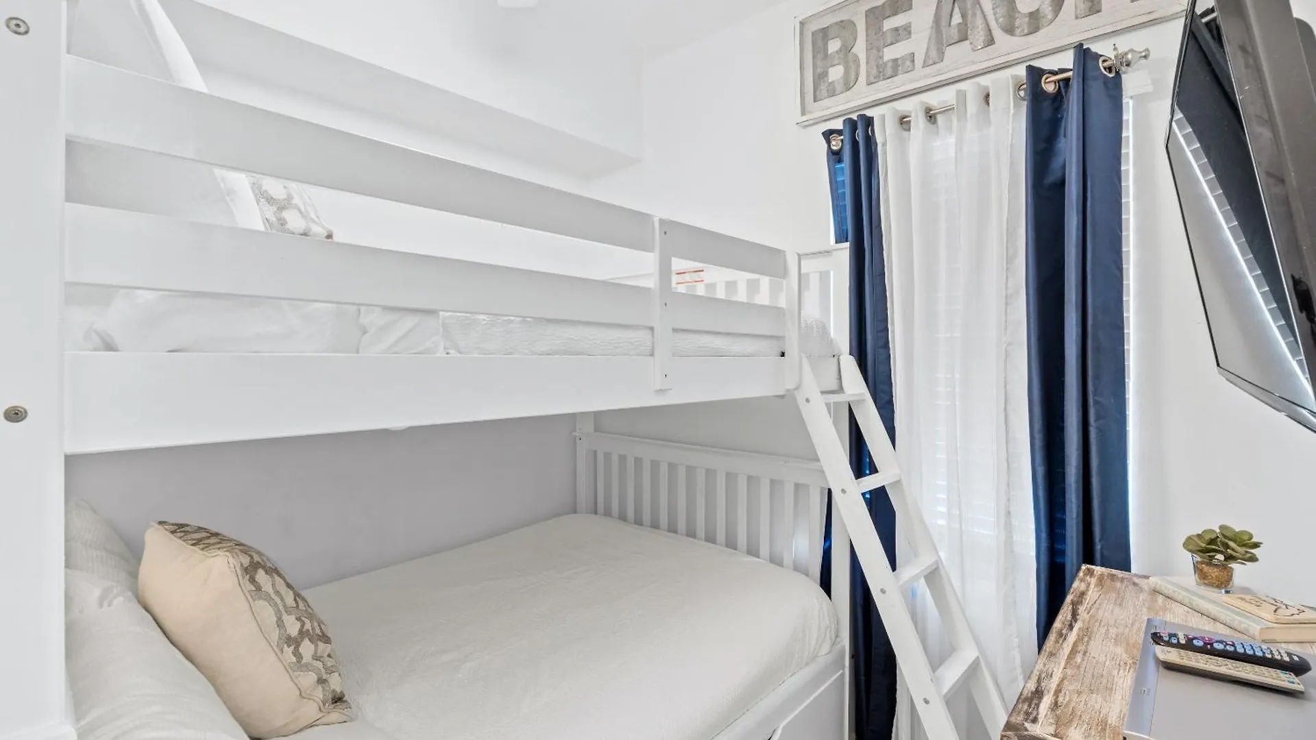 Calypso Resort By Panhandle Getaways Panama City Beach 0*,  United States
